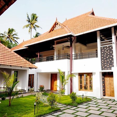 Kalloos Island Backwater Resort Coulão Exterior foto